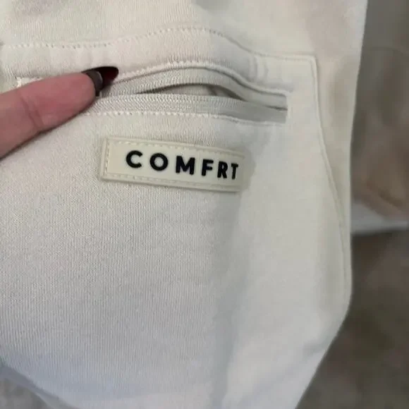 Travel essential comfrt hoodie 3xl with eye cover - Picture 4 of 4